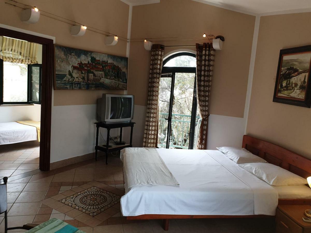 Zoro Apartments สเวติ สเตฟาน ภายนอก รูปภาพ