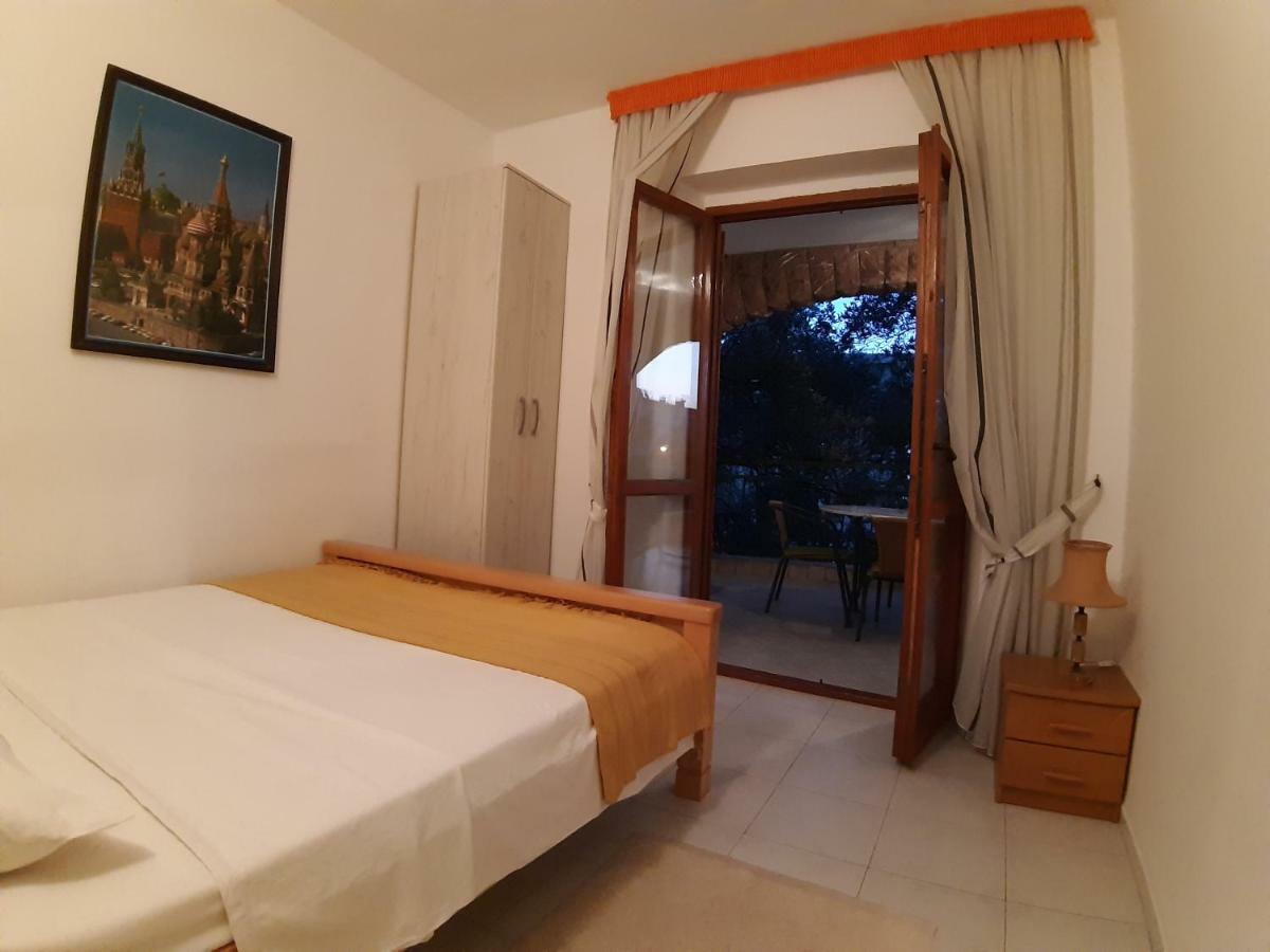 Zoro Apartments สเวติ สเตฟาน ภายนอก รูปภาพ